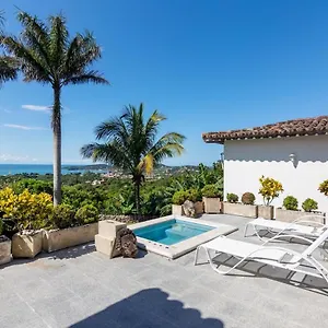 https://buzios-pousada-casa-zoe.cabofriohotels.org